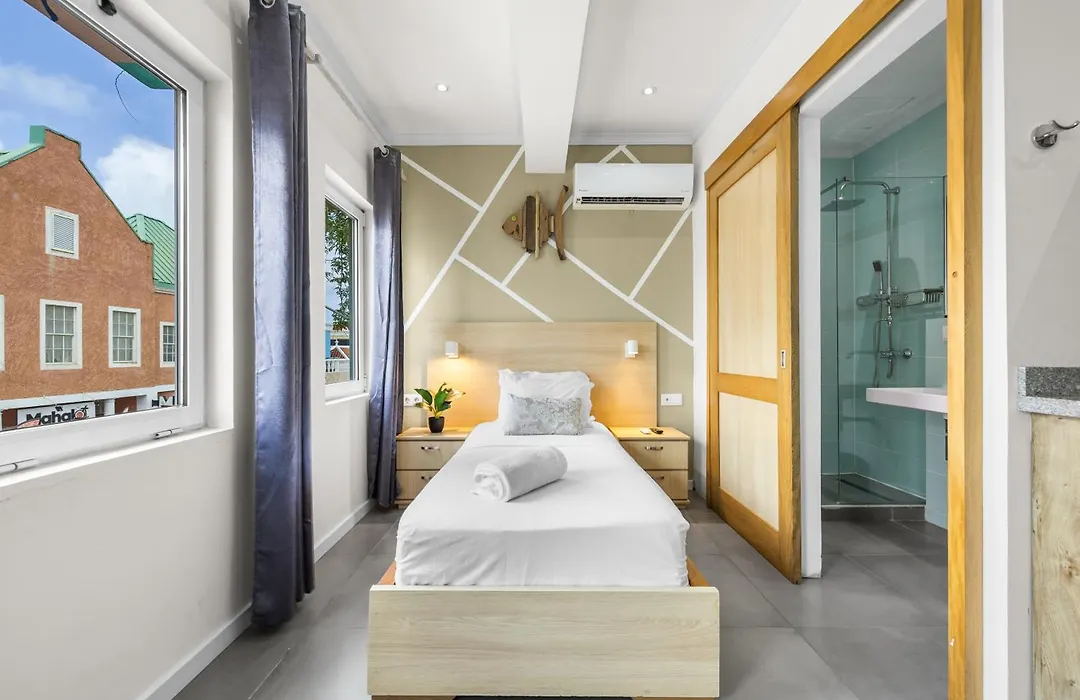 Art Hotel-1