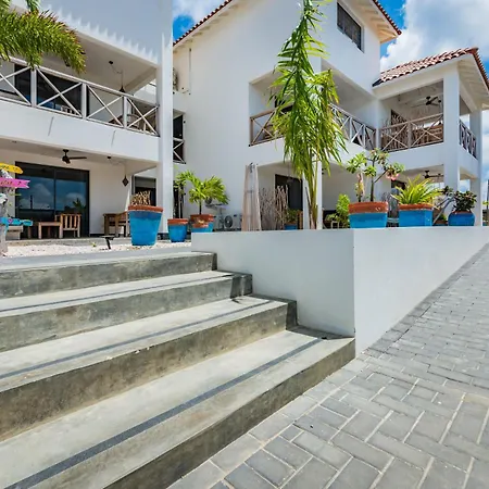Bloozz Resort Bonaire-2